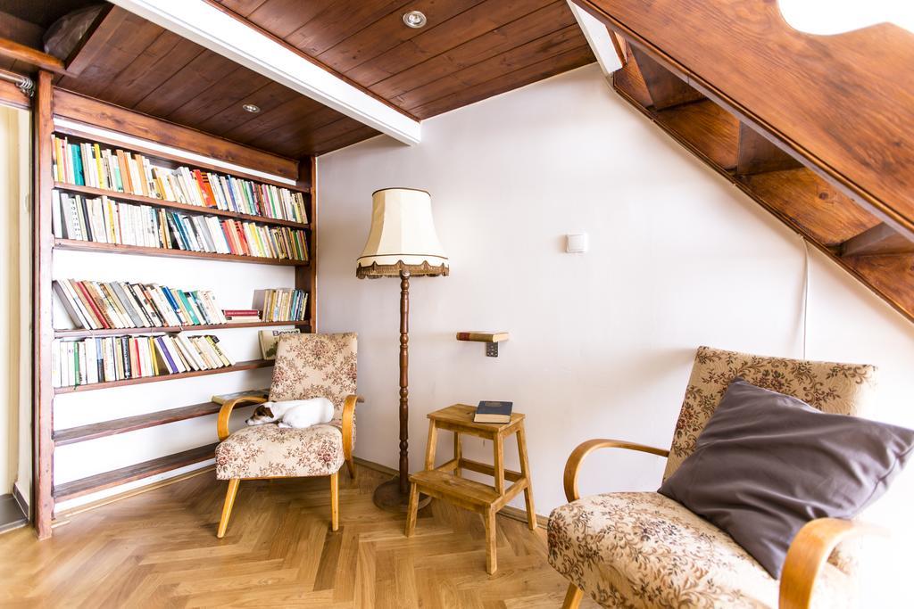 Friday Songs Apartment Praga Exterior foto