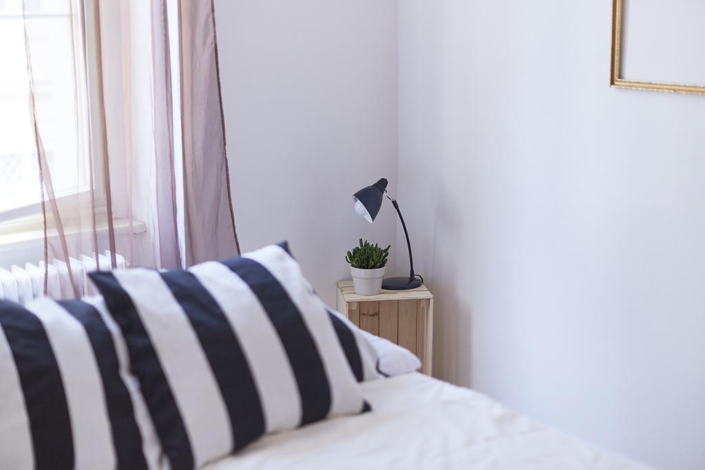 Friday Songs Apartment Praga Exterior foto