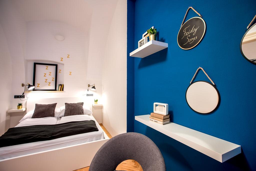 Friday Songs Apartment Praga Exterior foto
